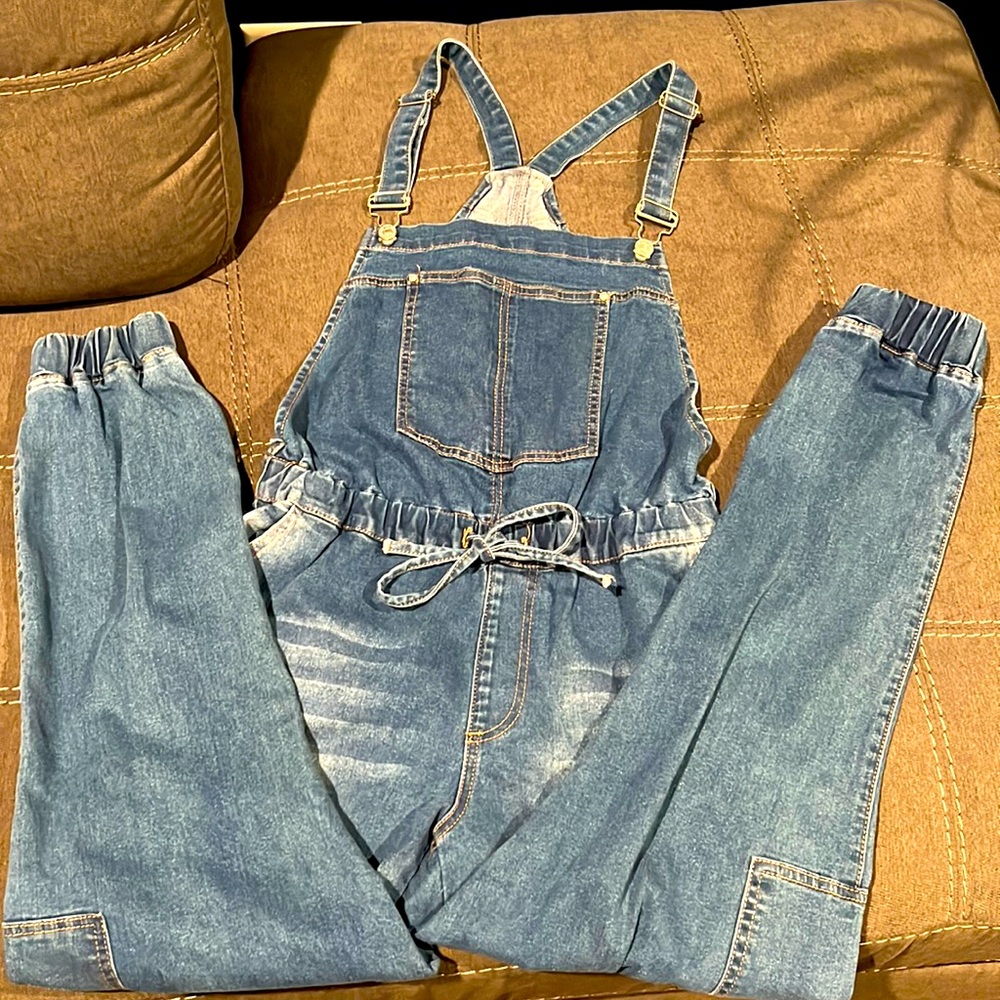 ALMOST FAMOUS OVERALLS